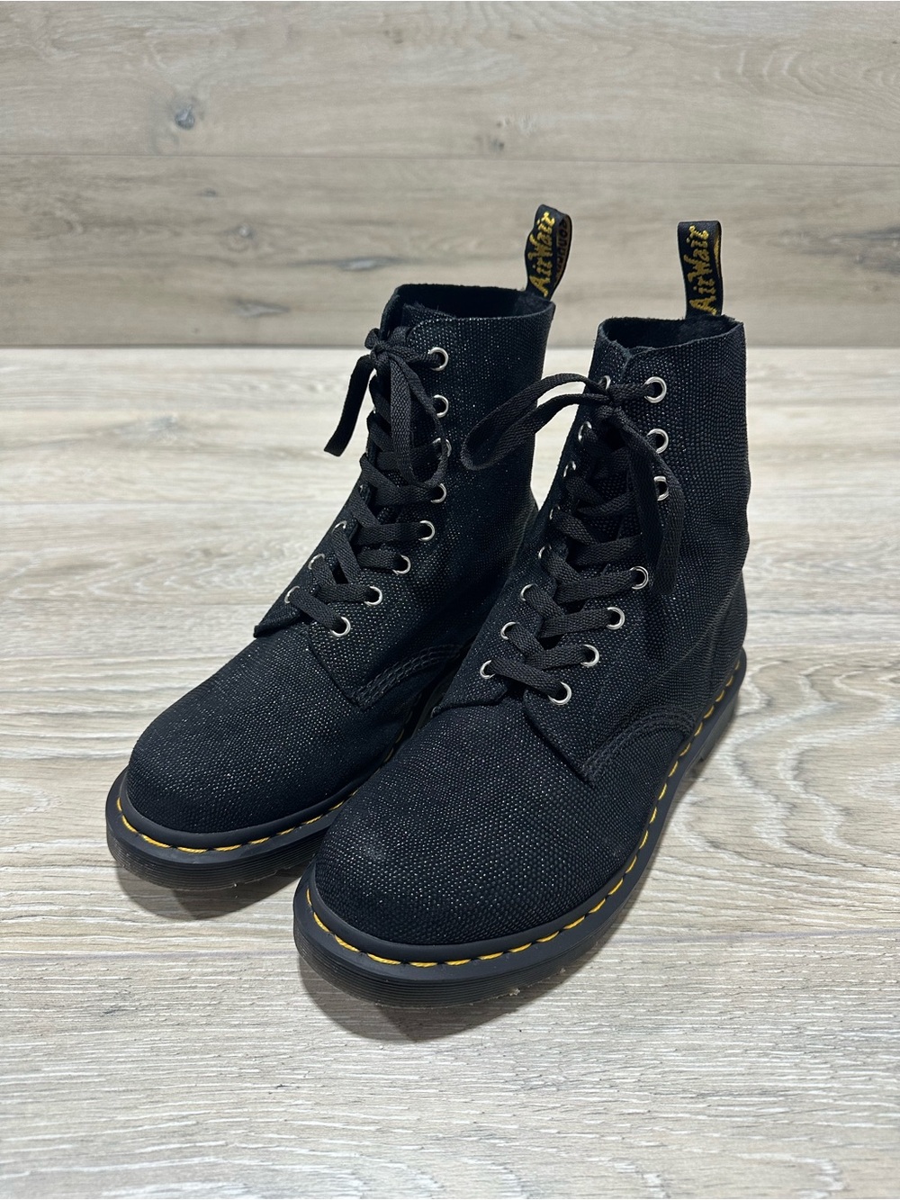 Dr. Martens 1460 Pascal Women’s Glitter Ray Black Boots US 10 EU 42 Rare